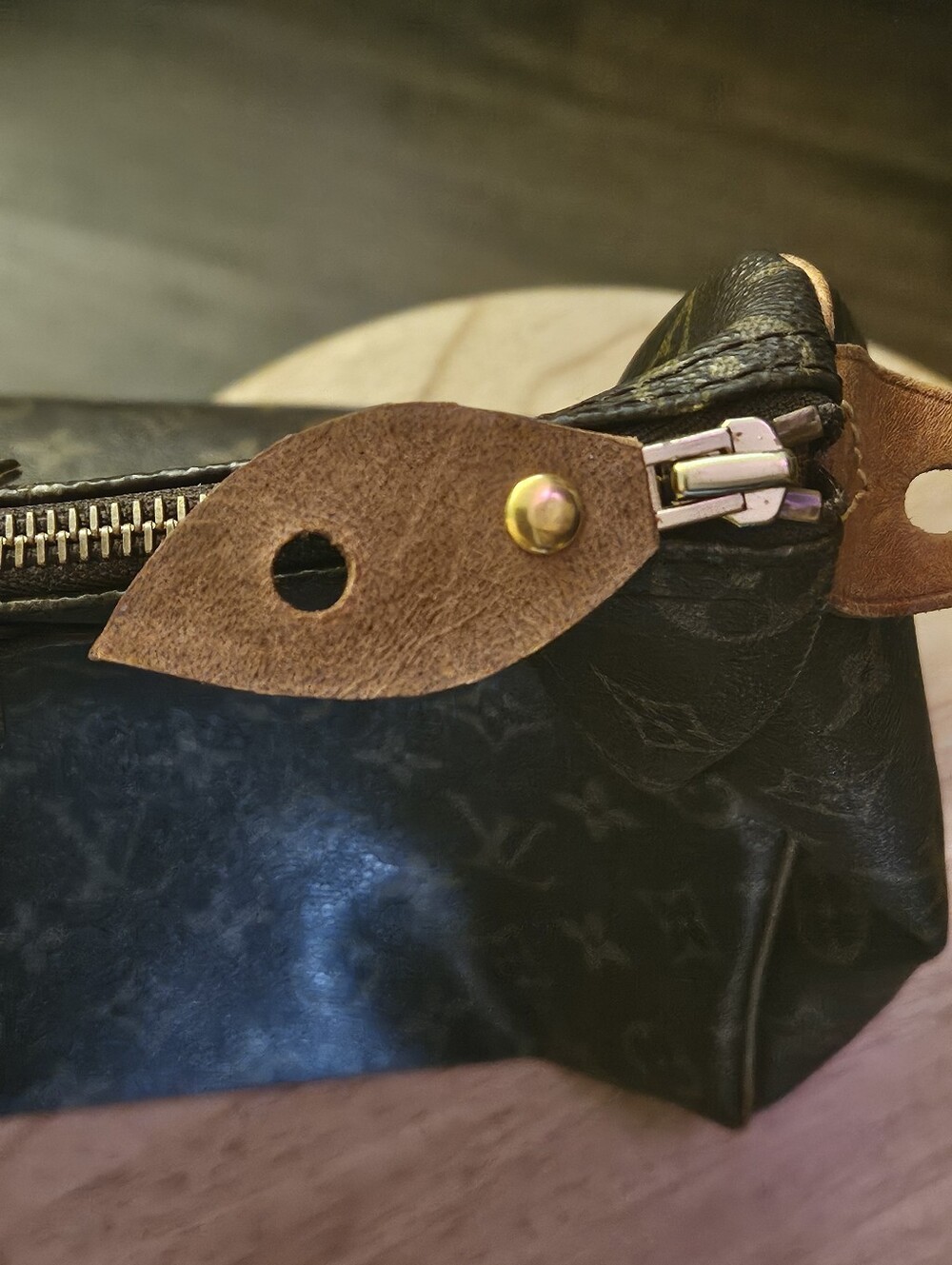 Louis Vuitton Monogram Speedy 35 W/ Free Wallet - Picture 9 of 13